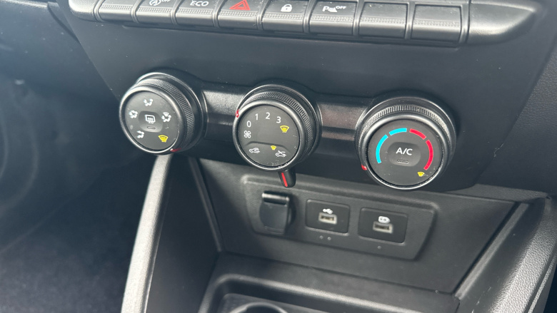 Dacia Duster 1.0 TCe 90 Comfort 5dr Petrol Estate